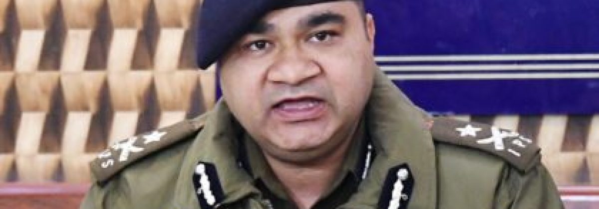 all-departments-working-in-coordination-police-on-toes-for-rescue-ops-igp-kashmir
